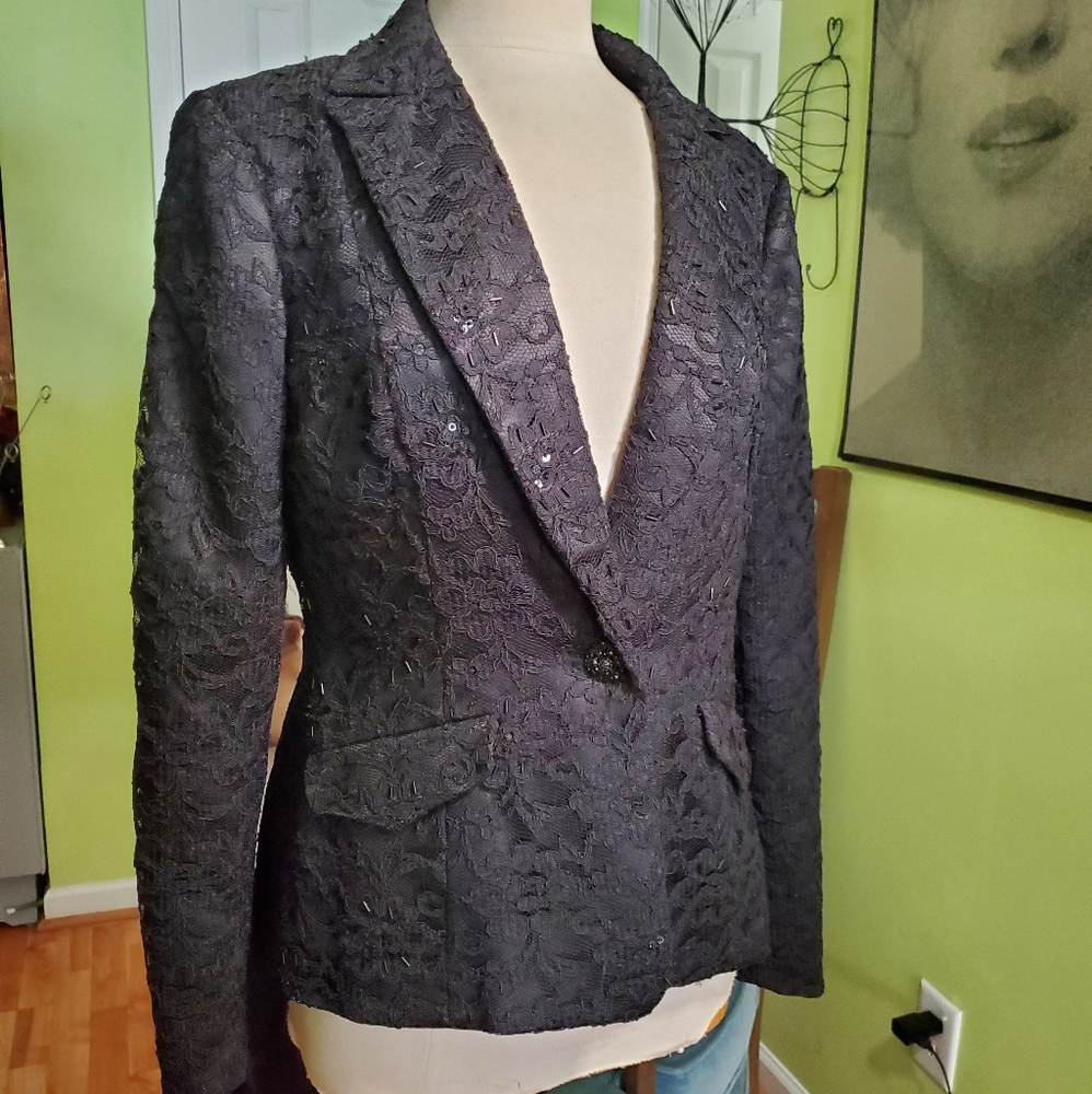 ⚡️Elegant Lace Taylored Fit Blazer Jacket - Picture 5 of 5